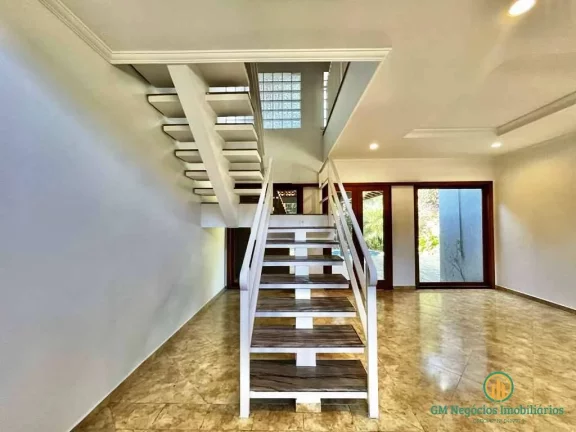 Imagem Casa com 5 dorms / 2 sts (1 térrea) piscina, gourmet e vista! Em Condomínio