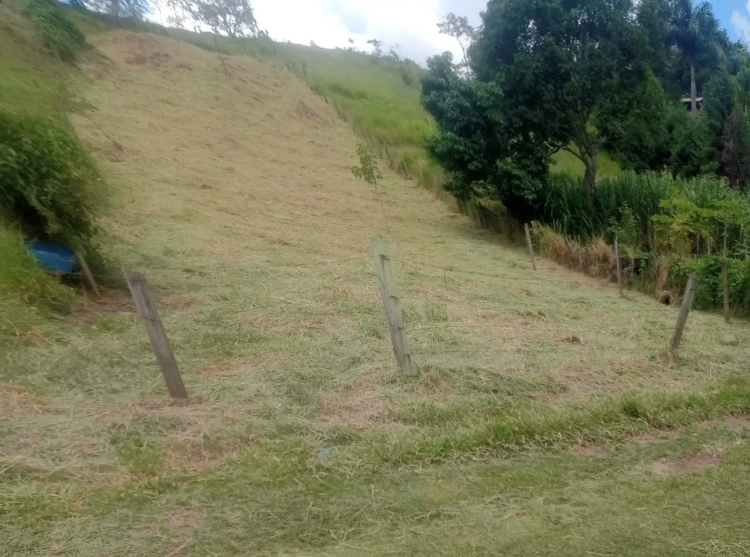 Imagem Terreno à venda 1110M², Piracangaguá, Taubaté - SP