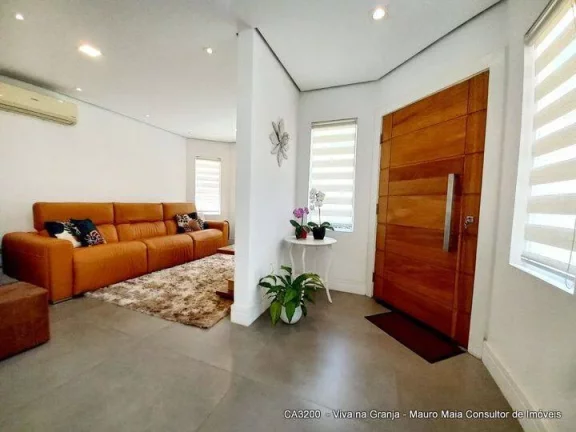 Imagem Casa com 3 dormitórios à venda, 181 m² por R$ 1.350.000 - Granja Viana.