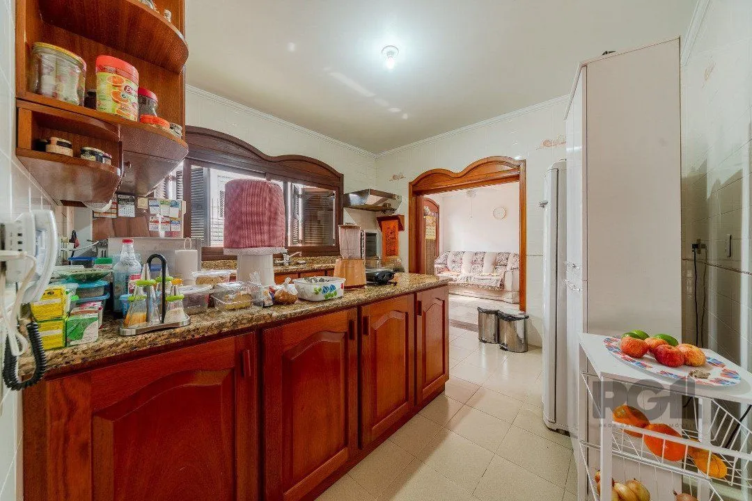 Imagem Casa para Venda - 646m², 4 dormitórios, sendo 2 suites, 4 vagas - Jardim Isabel