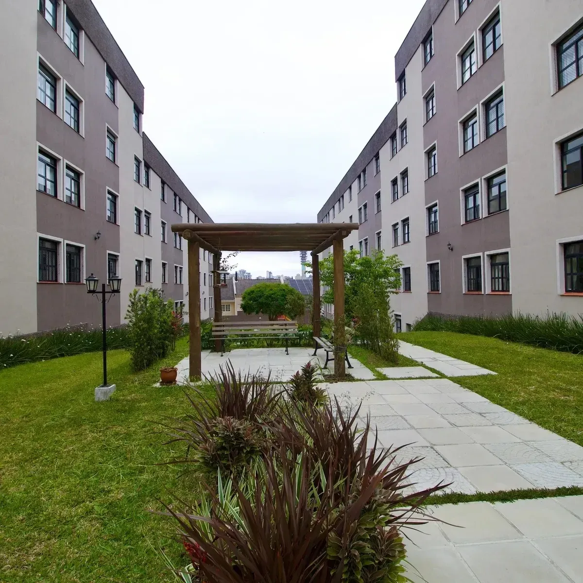 Foto do imóvel Apartamento com 2 Quartos à Venda, 61,37 m² em Rua Solimões, 1457 - Mercês, Curitiba - PR
