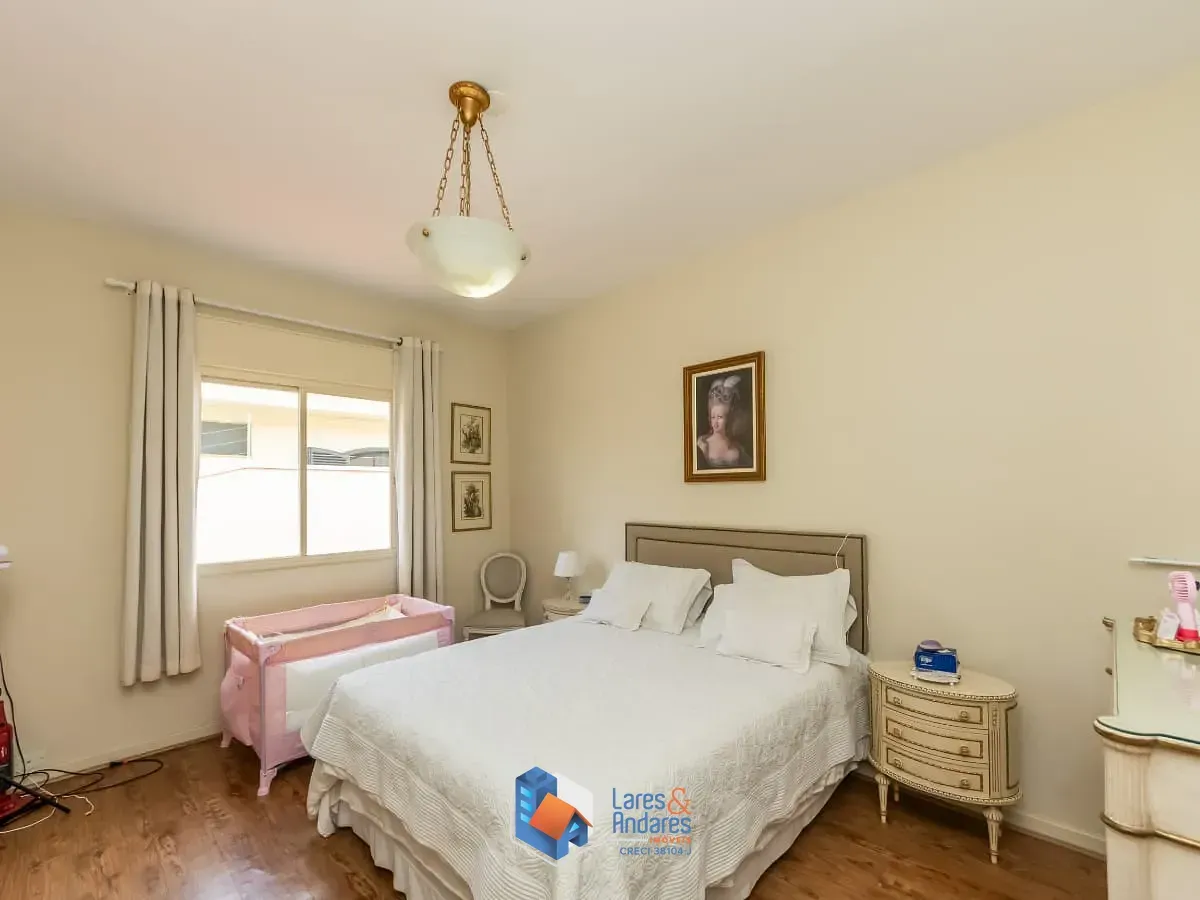 Imagem Casa para venda em Pacaembu com 3 quartos, 379m²