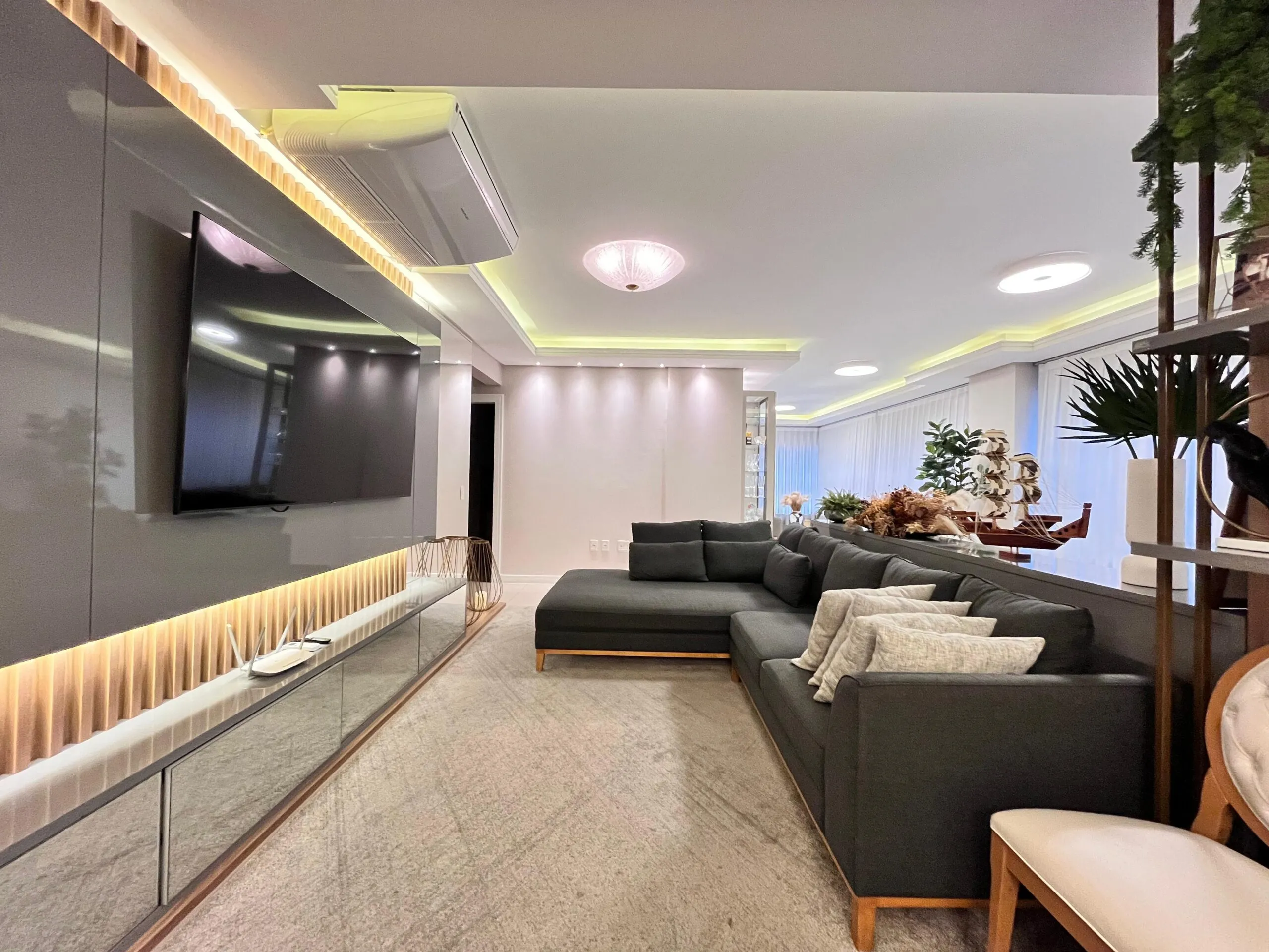 Imagem Apartamento à venda com 319.74m2 por R$ 4.590.000,00