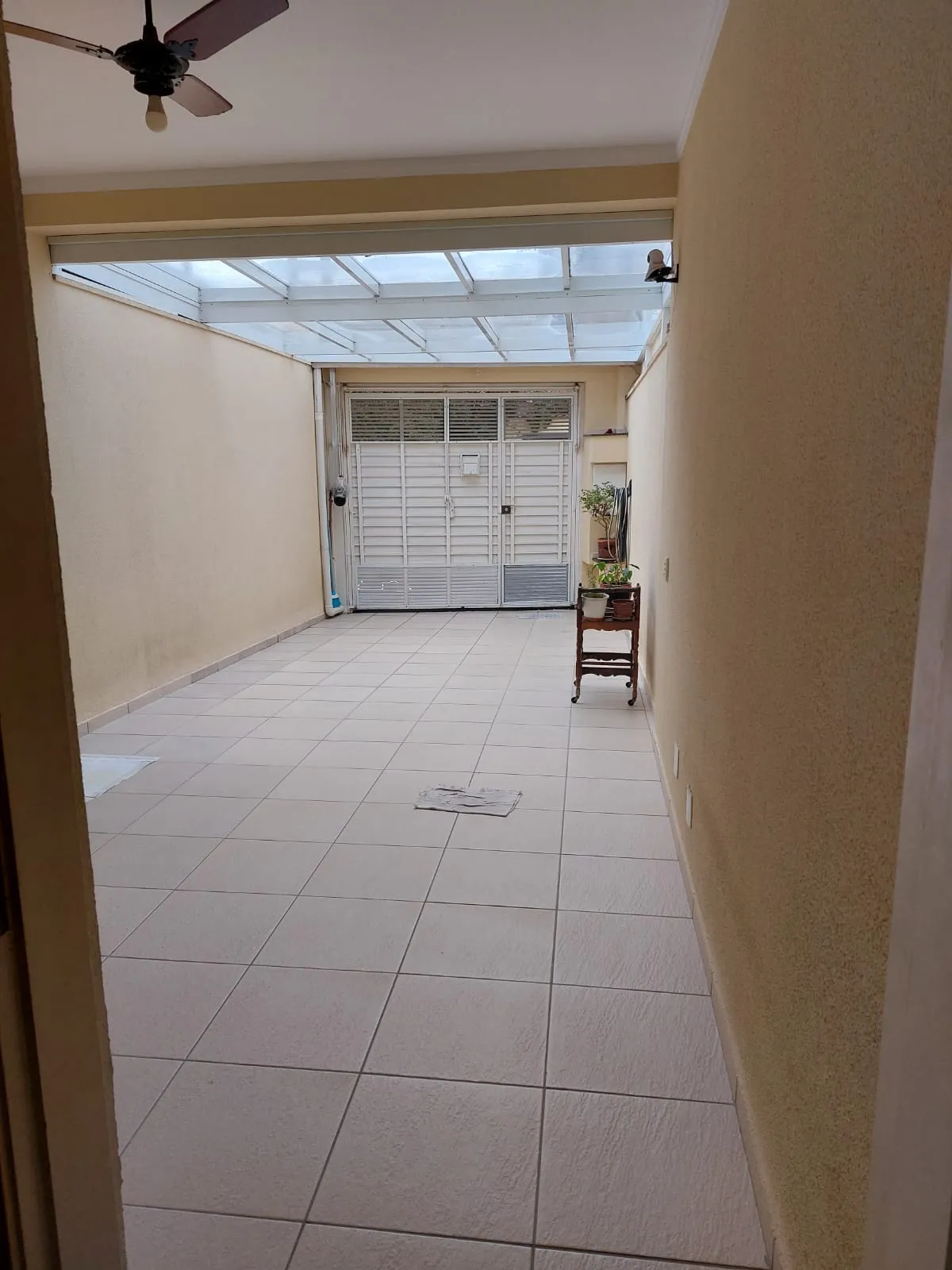 Imagem VENDO BELO SOBRADO DE 03 DORMITÓRIOS NO BAIRRO CAMPO GRANDENA SUL-SP)