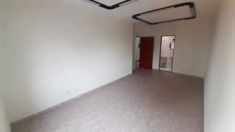 Imagem LOCAÇÃO DE SALA NA VILA PROGRESSO, EM GUARULHOS/SP, 29m² com muita luz natural, localização estratégica e toalete. CONSULTE-NOS.