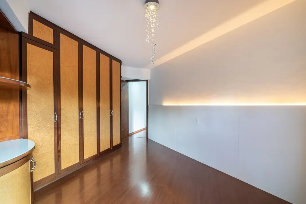 Imagem Apartamento com 2 Quartos à Venda, 101 m² em Bacacheri - Curitiba