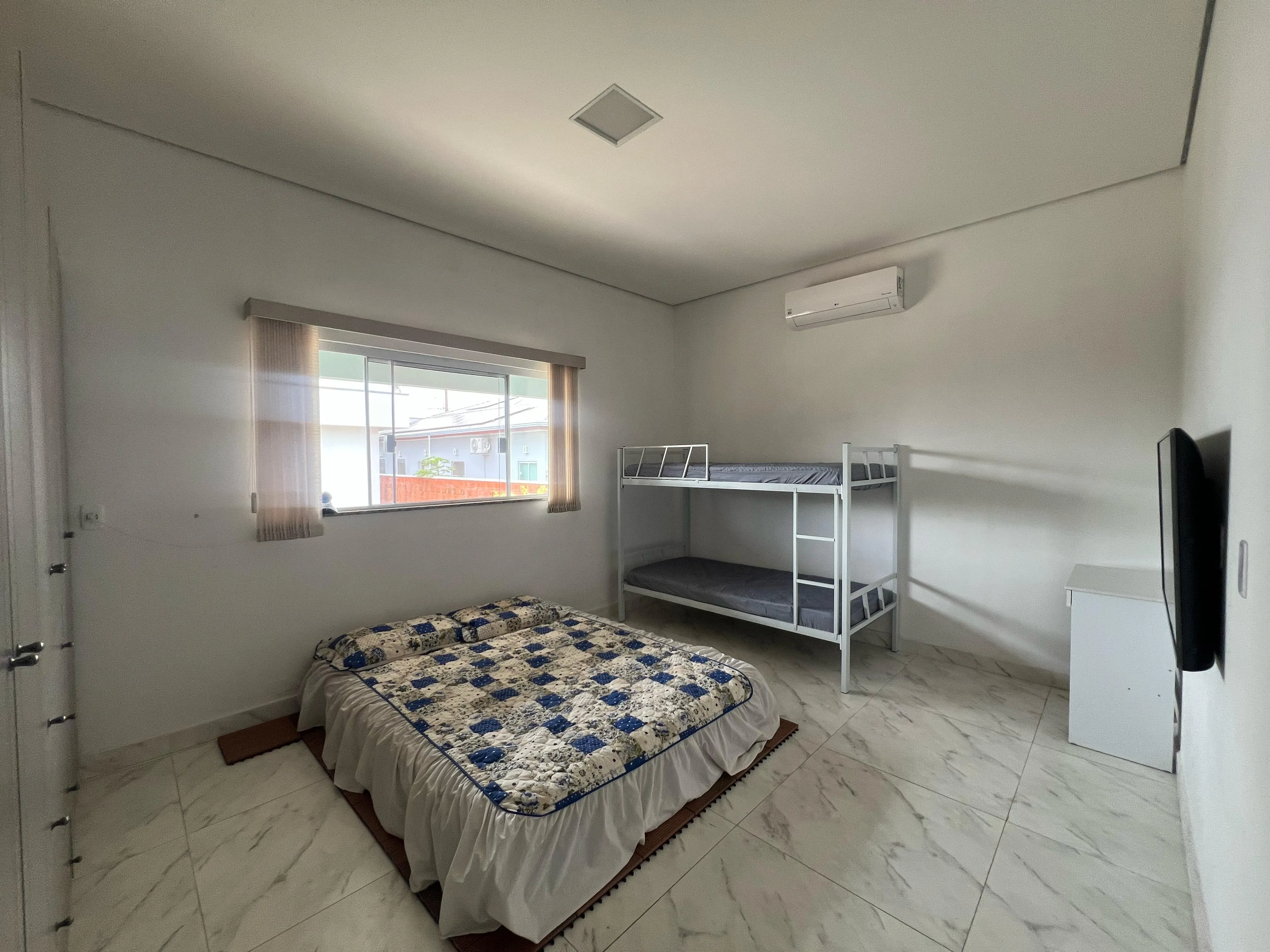 Imagem Casa de Alto Padrão Localizada no Residencial Ecopark no interior de SP