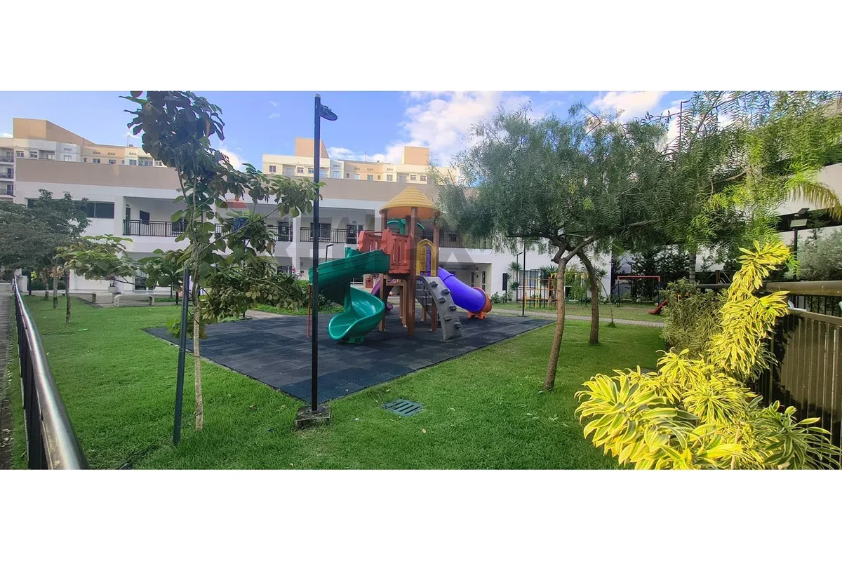 Imagem Aluga-se apartamento de 2 quartos, 1 banheiro, 1 vaga, no condomínio Dez Jacarepaguá, Anil próximo ao Parkshopping Jacarepaguá