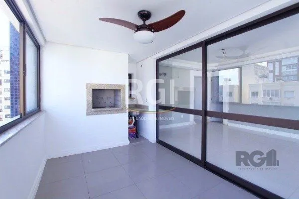 Imagem Vende-se apartamento 3 dorm com suíte e sacada 2 vagas cobertas - 126m² - Mont'Serrat