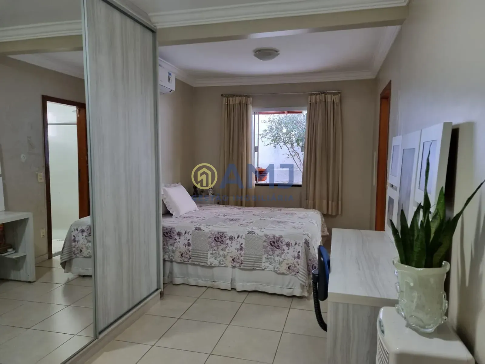 Imagem CASA TÉRREA À VENDA NO RESIDENCIAL MONTE VERDE - GOIÂNIA