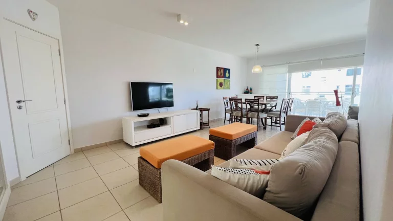 Imagem Apartamento de 4 Suítes em Andar Alto Decorado