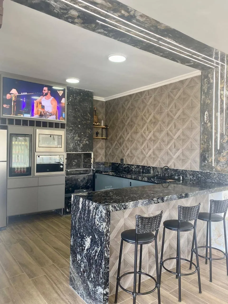 Imagem Casa à venda 3 Quartos, 3 Suites, 6 Vagas, 1400M², Granjas Rurais Reunidas São Judas Tadeu, Taubaté - SP