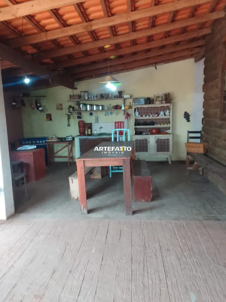 Imagem Sitio &amp; chácara de 2250 m2 toda cercada