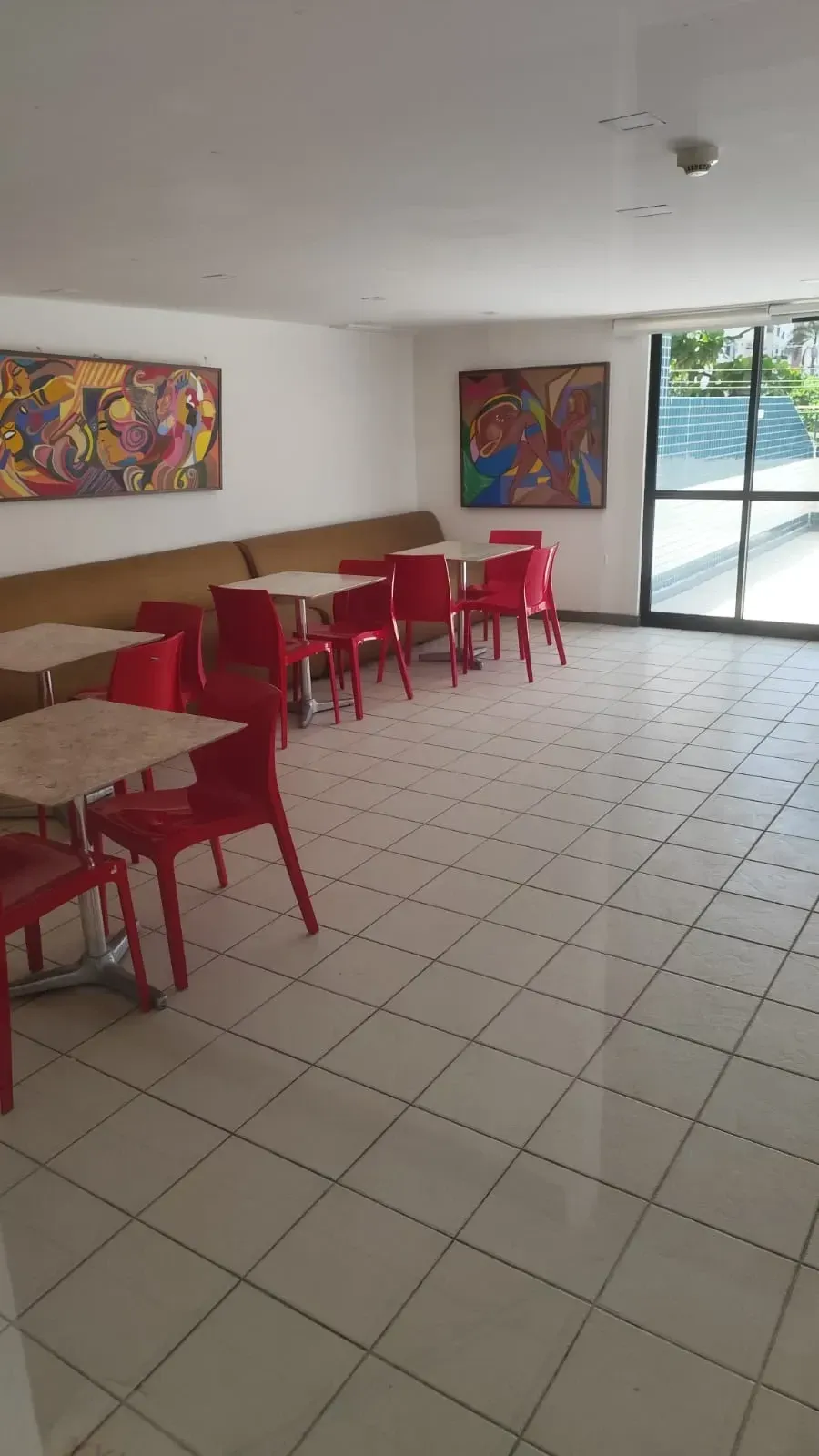 Imagem Apartamento com 1 Quarto para Alugar, 56 m² em Pituba - Salvador