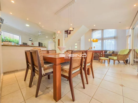 Imagem Belíssima casa à venda, com 5 Dormitórios 3 Suítes 310m2 de área útil - Riviera de São Lourenço - Bertioga S/P