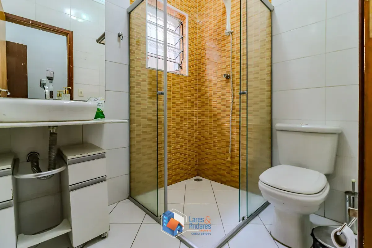 Imagem Casa para venda em Vila Mangalot com 2 quartos, 160m²