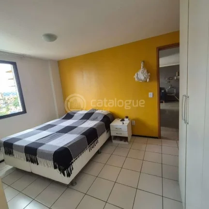 Imagem Vendo apartamento no Ed.Mirante da Praia com 3 quartos sendo 1 suite, mais Dce, 2 vagas condominio completo