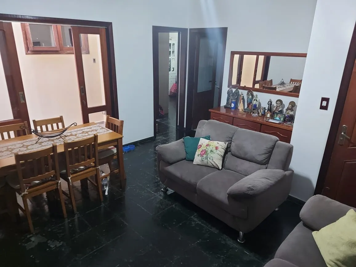 Imagem Casa à venda 3 Quartos, 1 Suite, 2 Vagas, 250M², Vila Suiça, Pindamonhangaba - SP