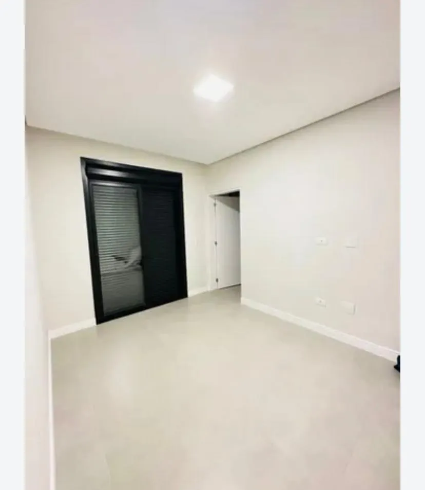 Imagem Casa Alto Padrão com 4 Suítes e Piscina no Condomínio Morada da Praia- Bertioga/SP
