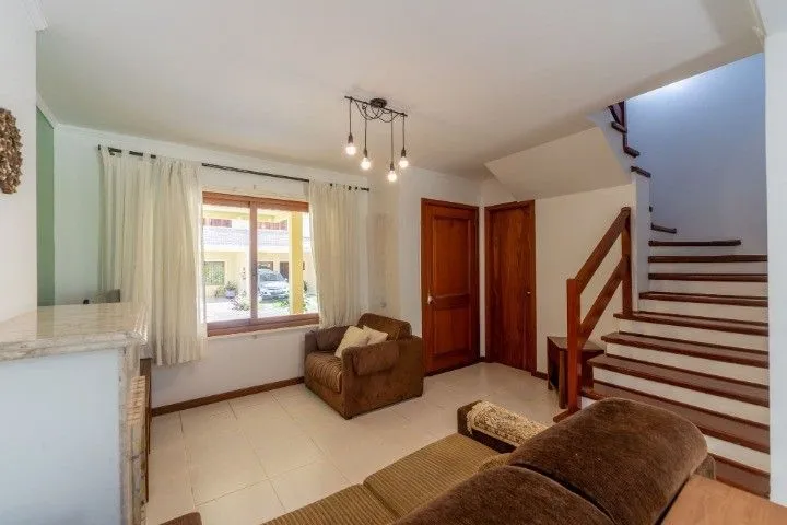 Imagem Casa de Condomínio em Cavalhada