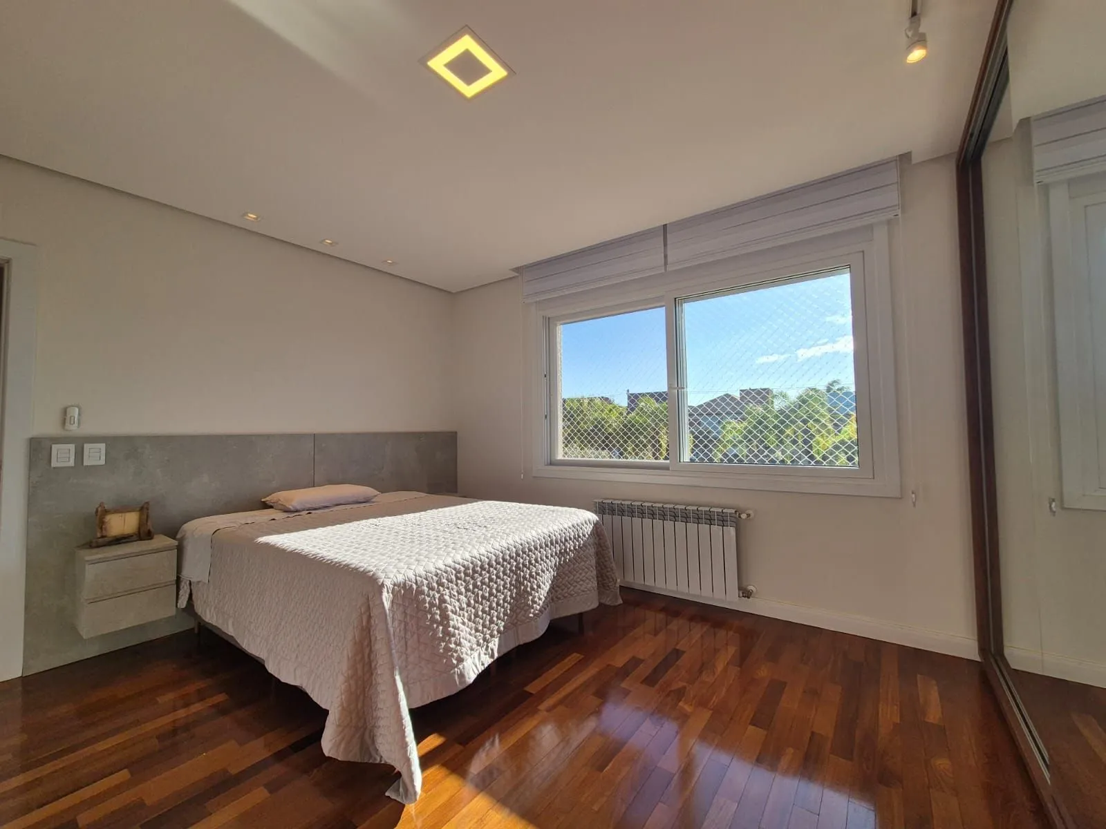 Imagem Casa de Condomínio em Terraville