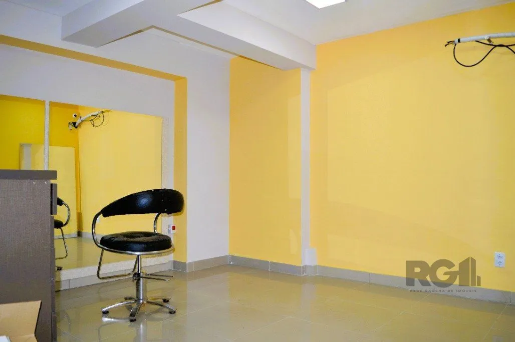Imagem ANDAR INTEIRO NA GALERIA MALCOM 22º - SALA COMERCIAL LINDA E REFORMADA