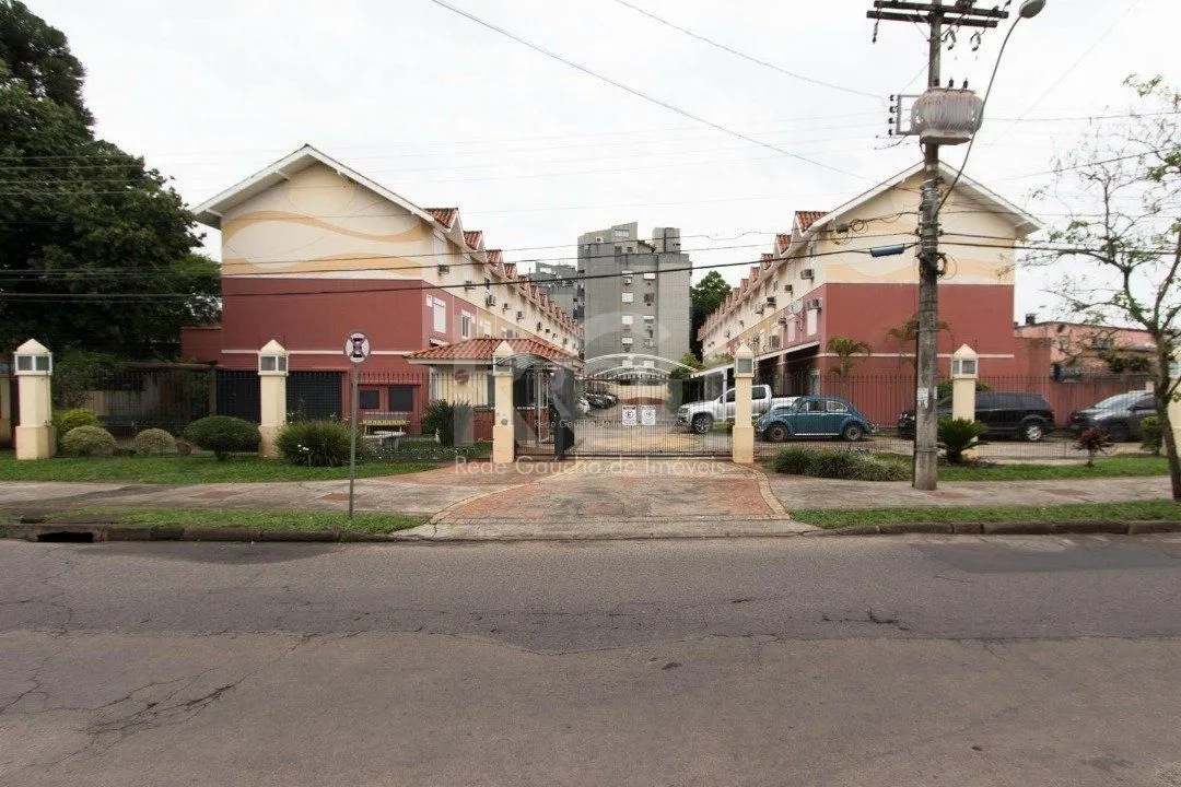 Imagem Casa Condominio para Venda - 92.32m², 3 dormitórios, sendo 1 suites, 2 vagas - Cristal