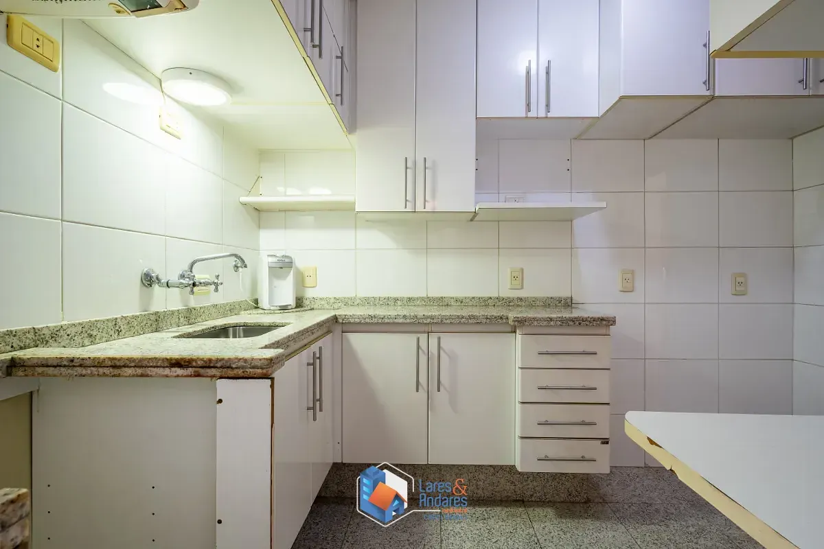 Imagem Apartamento para venda em Pinheiros com 3 quartos, sendo 1 suíte, 90m²