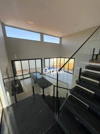 Imagem Sobrado à venda, 197 m² por R$ 1.400.000,00 - Terras Alpha 2 - Senador Canedo/GO