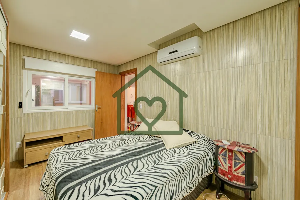 Imagem Casa à venda com exclusividade por Vera Bernardes, localizada no coração da Vila Assunção. Imó...