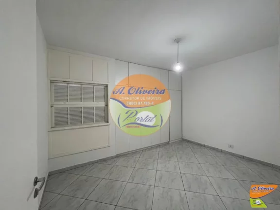 Imagem Linda Casa 04 Dormitorios ( sendo 02 suites ) Centro