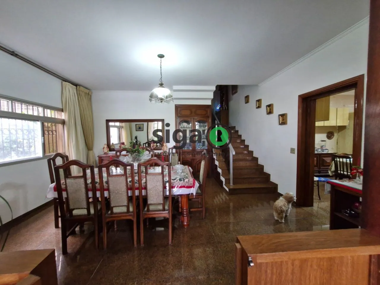 Imagem Casa de 5 dormitórios em condomínio no Real Parque