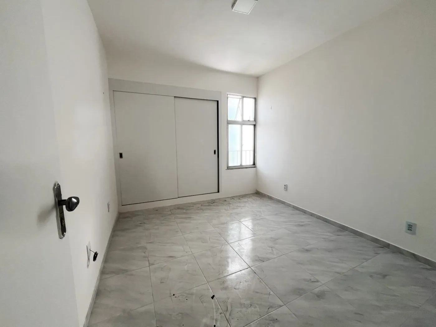 Imagem Apartamento para Venda em Fortaleza, São Gerardo, 3 dormitórios, 1 suíte, 3 banheiros, 1 vaga