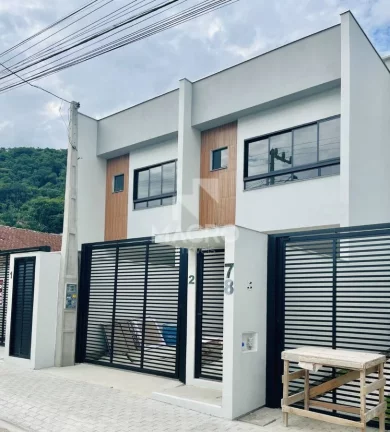 Imagem Geminado Duplex | Czerniewicz | 3 quartos (1 suíte) | 135m² e 142m²