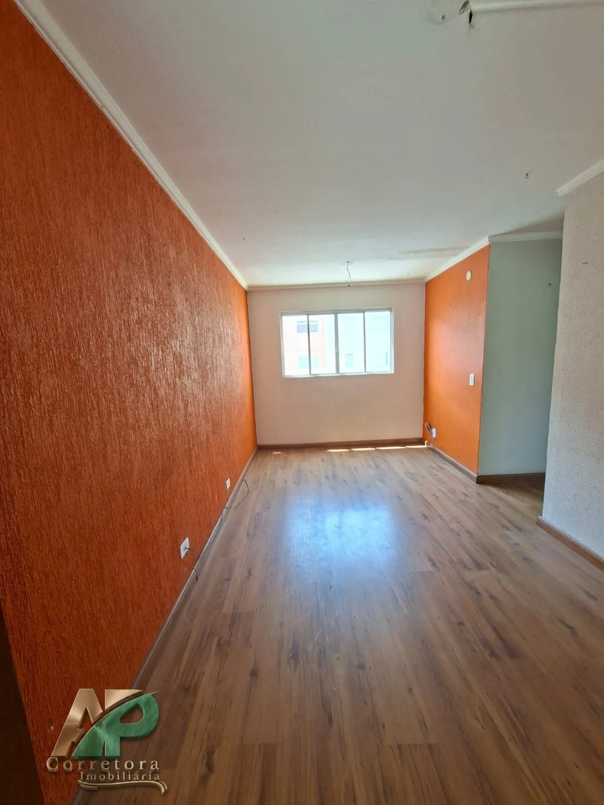 Imagem Apartamento à Venda em Taboão da Serra: 2 Dormitórios no Condomínio Vale dos Pinheiros