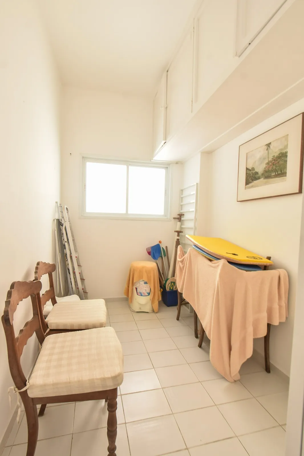 Imagem Apartamento de 120m² com 3 Dormitórios Localizado na Praia de Pitangueiras, Guarujá SP
