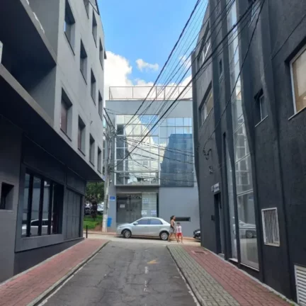 Imagem Prédio comercial com 477m2 em Alphaville
