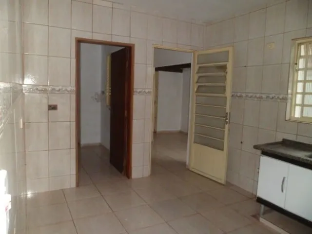 Imagem Casa à venda 3 Quartos, 1 Suite, 1 Vaga, 300M², Jardim Gurilândia, Taubaté - SP