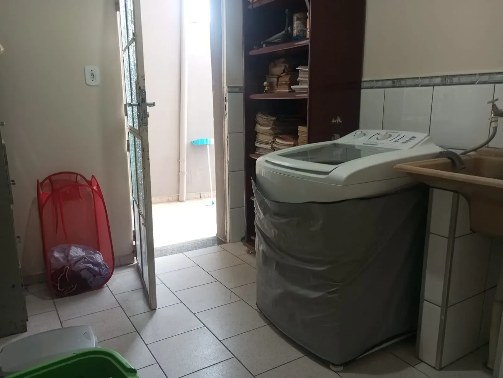 Imagem Sobrado com 3 Quartos à Venda ou Locação, 250 m² em Vila Brasileira - Mogi das Cruzes