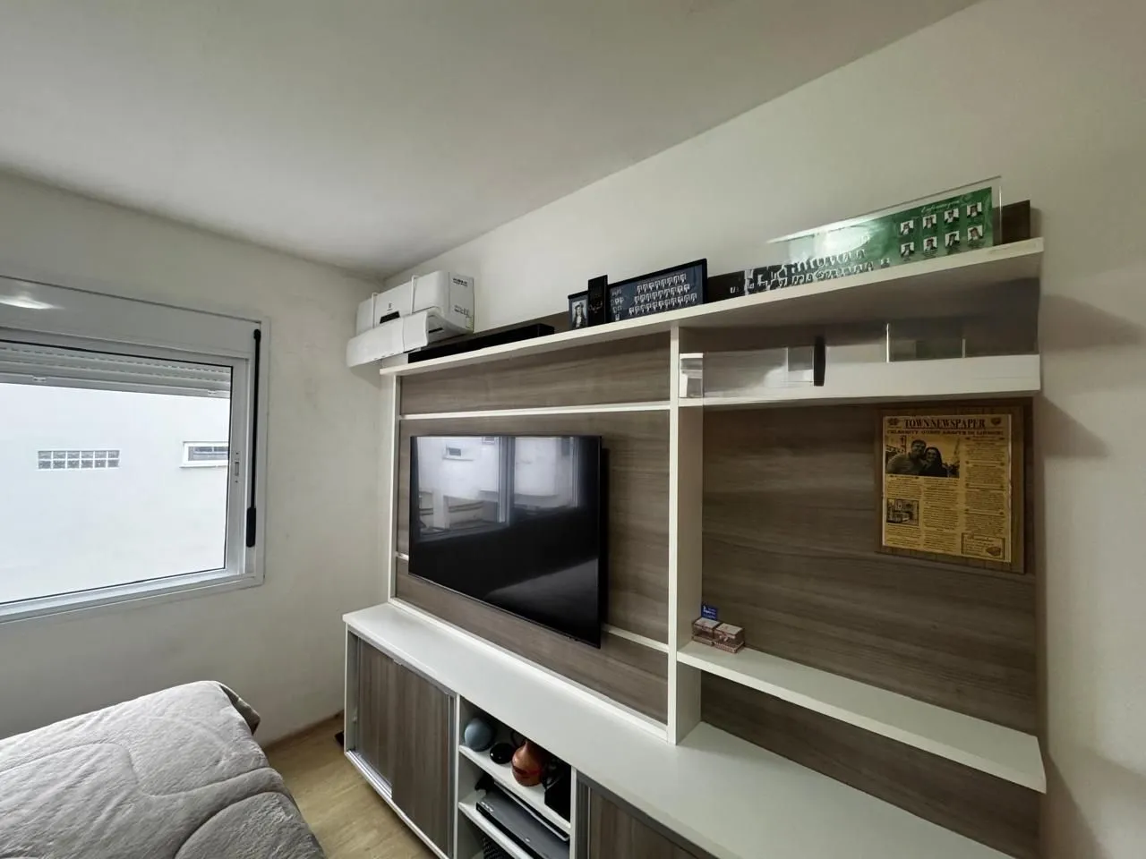 Imagem Apartamento semimobiliado à venda no bairro Santana, Porto Alegre