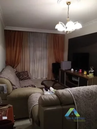 Foto do imóvel Sobrado com 3 dormitórios à venda, 200 m² por R$ 630.000,00 - Vila das Mercês