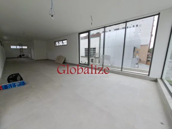 Imagem Loja comercial para Locação com 300m², 4 banheiros, 2 andares, 3 vagas por R$20.000,00 na Vila Mathias em Santos.