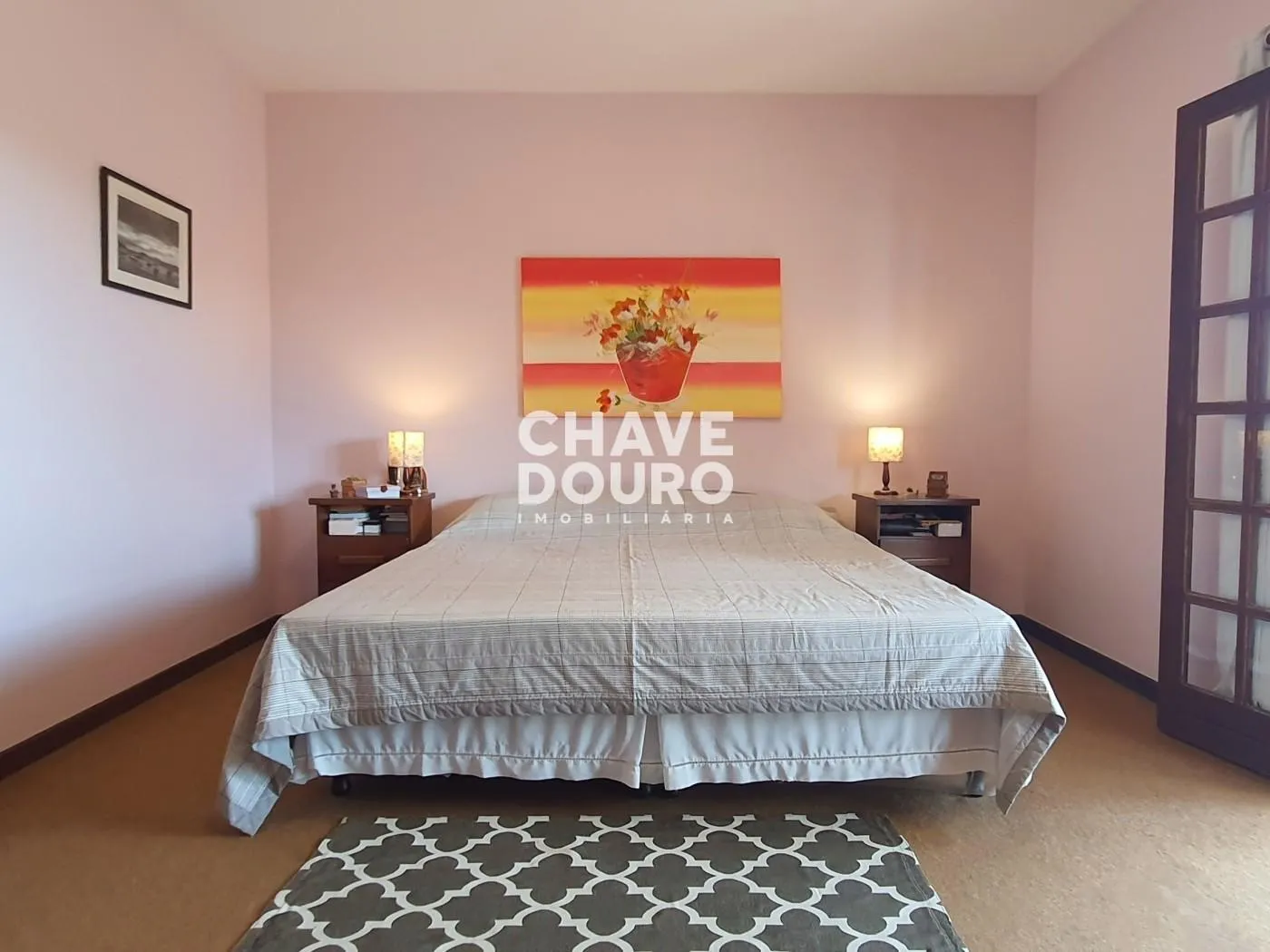 Imagem Linda casa no estilo colonial com lazer no centro da cidade!