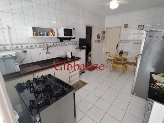 Imagem EXCELENTE APARTAMENTO DE 2 DORMITÓRIOS COM SUÍTE E DEPENDÊNCIA DE EMPRE E 2 VAGAS ESCRITURADAS NO BOQUEIRÃO EM SANTOS (SP) POR R$.735.000,00