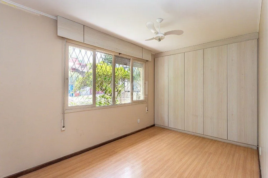 Imagem Casa para Venda - 740m², 5 dormitórios, sendo 1 suites, 3 vagas - Vila Assunção