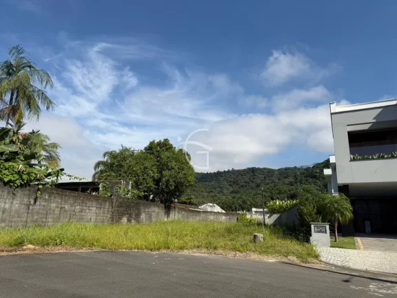 Imagem Terreno em Condomínio Fechado em Pirabeiraba!