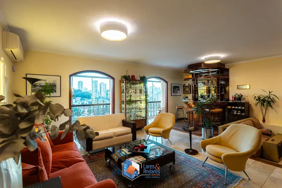 Imagem Casa para venda em Vila Romana com 3 quartos, sendo 1 suíte, 282m²