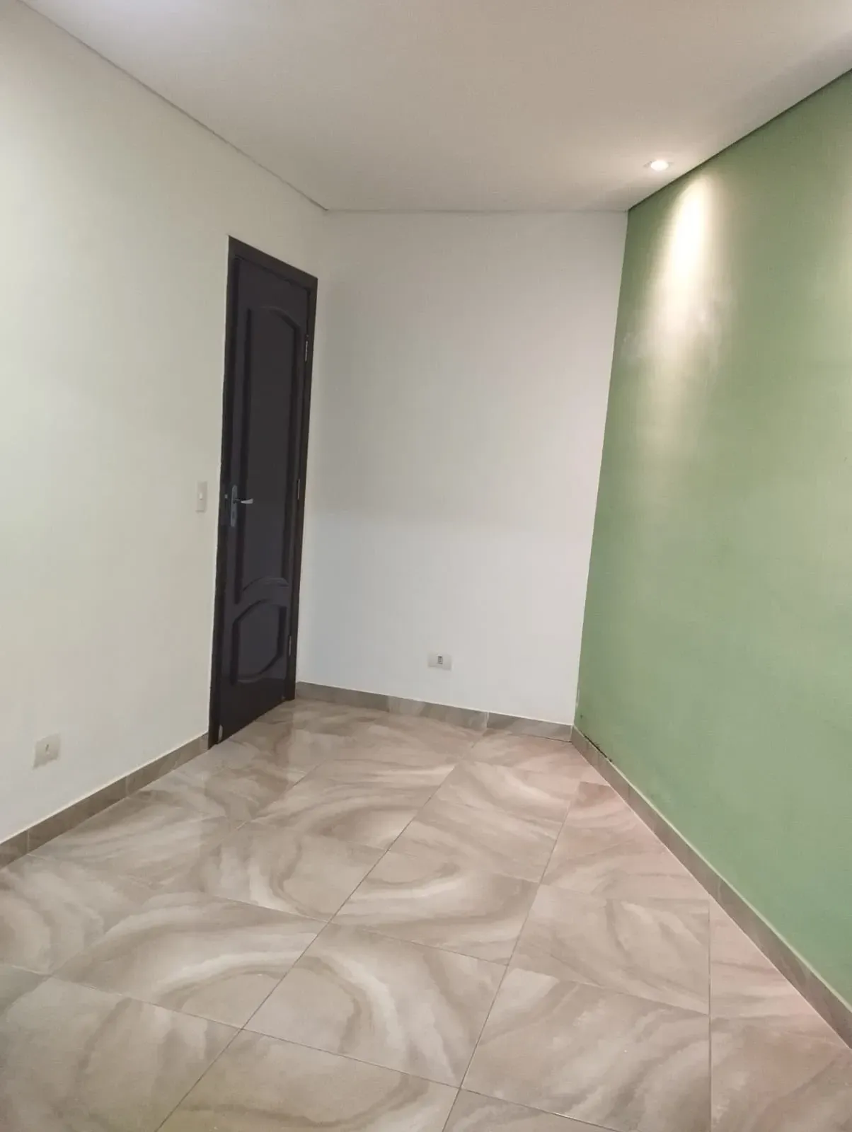 Imagem Casa com 2 Quartos para Alugar, 100 m² em Vila Brasílio Machado - São Paulo