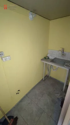 Imagem Ótima Sala Comercial com 28m² no Jd 25 de Agosto.