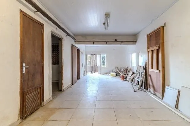 Imagem Casa com 04 quartos no Bairro : Partenon em Porto Alegre/RS